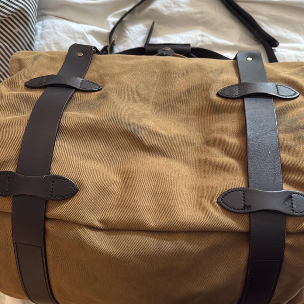 Filson medium tan twill duffle - Picture 10 of 10